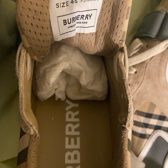 Burberry sneakers - Picture 5 of 13